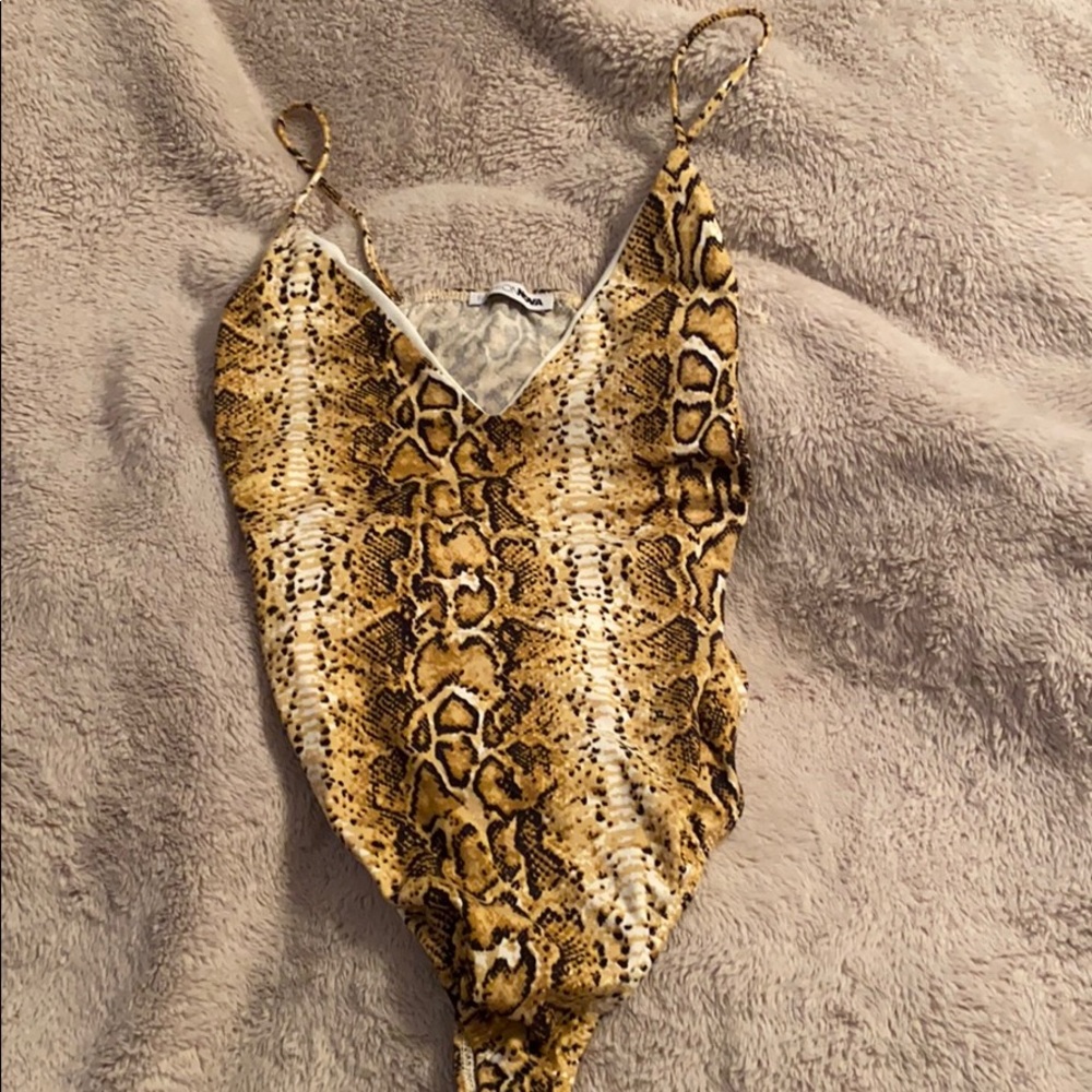 ❤️4for $15❤️Fashion Nova Body Suit